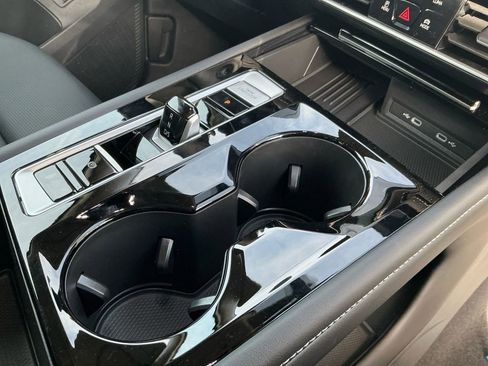 New 2026 Volkswagen Atlas SEL image 17