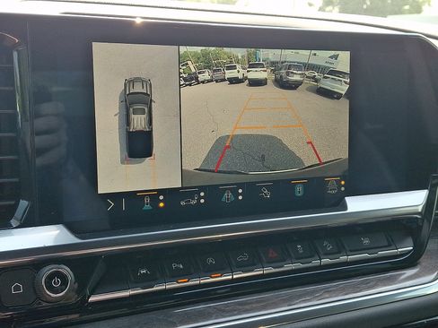 Certified 2023 Chevrolet Silverado 1500 LTZ w/ LTZ Convenience Package II AWD/4WD image 18