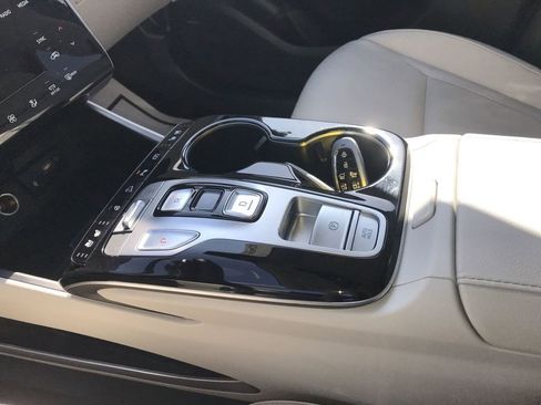 Used 2023 Hyundai Tucson Limited w/ Cargo Package image 21