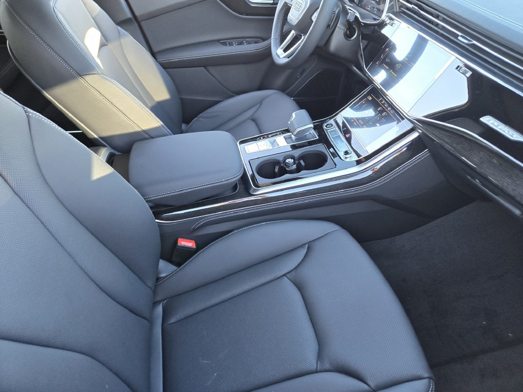 Used 2026 Audi Q7 3.0T Premium Plus AWD/4WD image 18