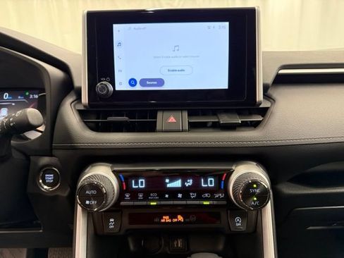 Certified 2025 Toyota RAV4 XLE AWD/4WD image 15