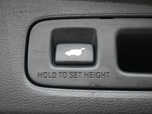 Used 2024 Honda CR-V EX-L image 17