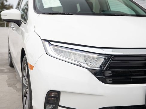 Used 2024 Honda Odyssey EX-L image 19