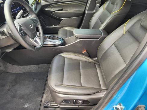 Used 2025 Chevrolet Trax ACTIV w/ Driver Confidence Package FWD image 21