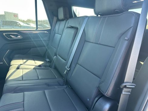 Used 2023 Chevrolet Tahoe RST image 11