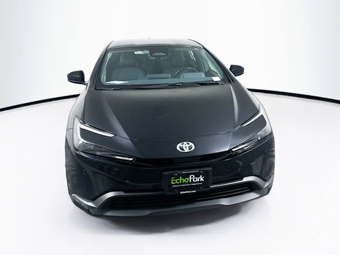 Used 2024 Toyota Prius LE image 2
