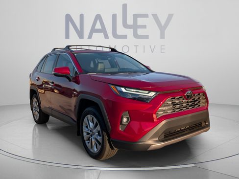 Used 2024 Toyota RAV4 Limited w/ Advanced Technology Package FWD image 7
