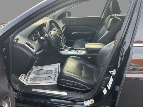 Used 2017 Acura TLX V6 SH-AWD w/ Advance Package image 10