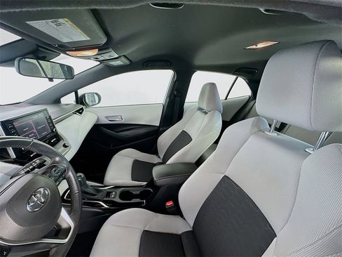 Used 2019 Toyota Corolla SE image 21