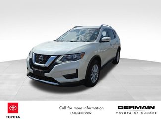 Used 2019 Nissan Rogue SV image 1