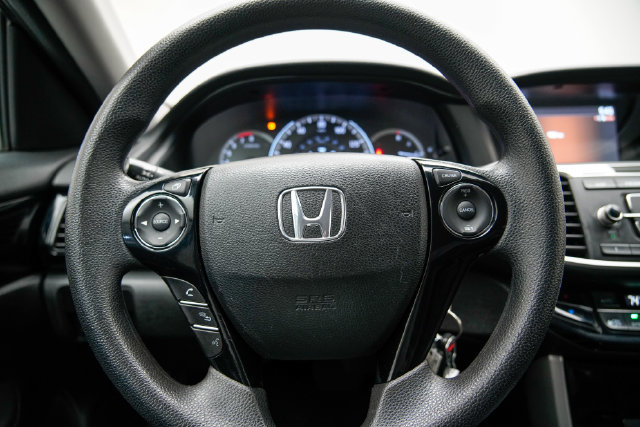 Used 2017 Honda Accord LX image 23