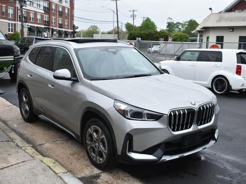 Used 2025 BMW X1 xDrive28i AWD/4WD image 4