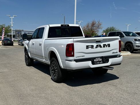 New 2026 RAM 2500 Limited AWD/4WD image 4