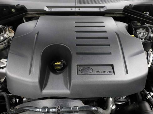 Used 2020 Land Rover Defender 110 SE image 48