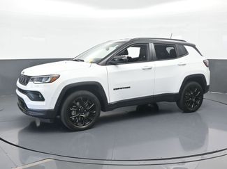 Used 2023 Jeep Compass Altitude video 2