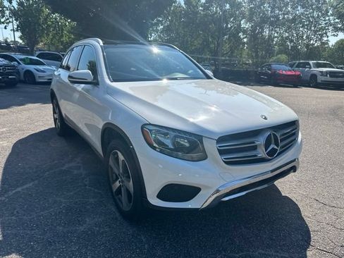 Certified 2019 Mercedes-Benz GLC 300 image 3