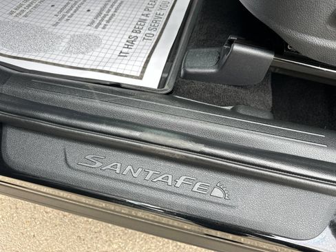 Used 2023 Hyundai Santa Fe Limited AWD/4WD image 15