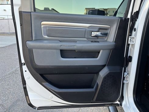 Used 2018 RAM 2500 Lone Star image 34