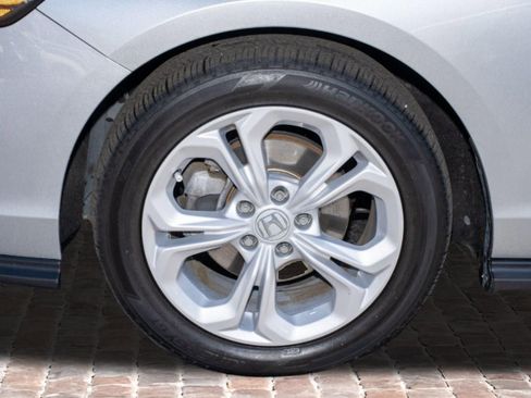 Used 2024 Honda Accord LX image 36