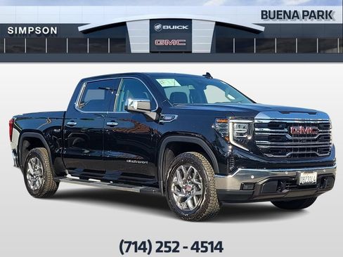 Used 2026 GMC Sierra 1500 SLT w/ SLT Premium Package AWD/4WD image 1