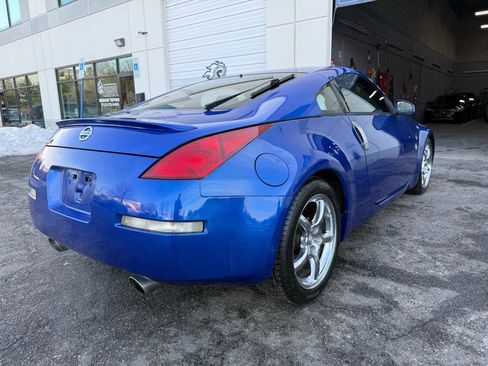 Used 2004 Nissan 350Z Performance w/ Aerodynamics Pkg image 10