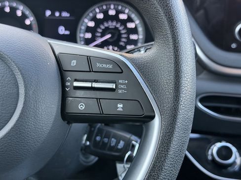 Used 2023 Hyundai Sonata SE w/ Cargo Package image 13