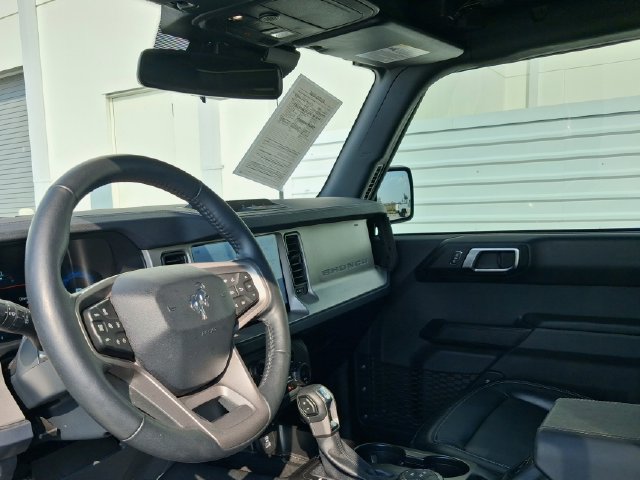 Used 2025 Ford Bronco Outer Banks AWD/4WD image 11