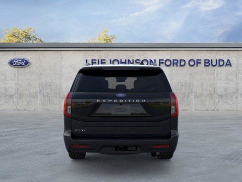 New 2026 Ford Expedition Active image 5