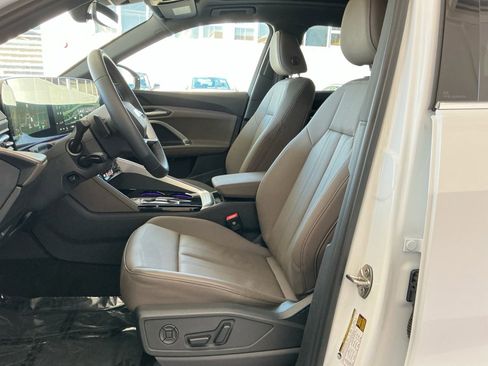 Certified 2025 Audi Q5 Premium w/ Convenience Package image 32