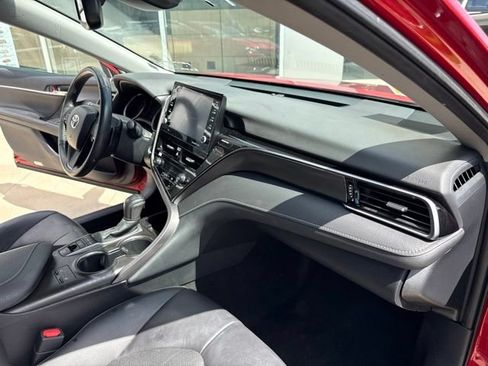Used 2023 Toyota Camry XSE FWD image 33