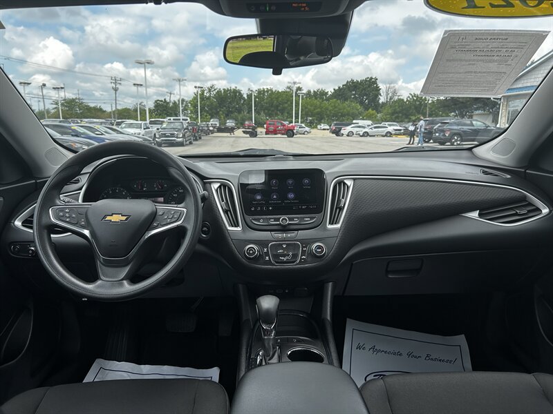 Used 2021 Chevrolet Malibu LS w/ Driver Confidence Package II FWD image 13