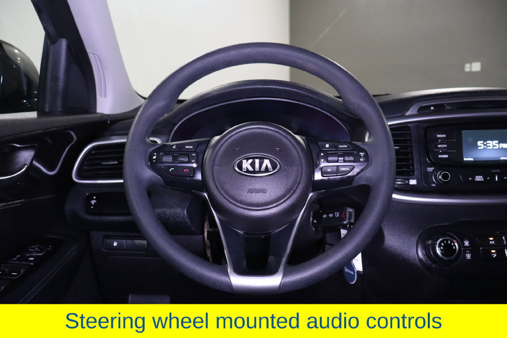 Used 2017 Kia Sorento FWD image 17