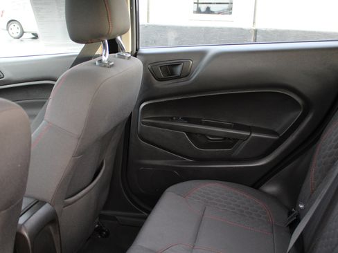 Used 2017 Ford Fiesta SE w/ Equipment Group 201A image 39