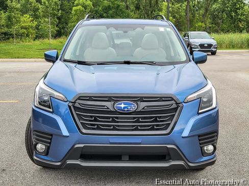 Used 2022 Subaru Forester Premium AWD/4WD image 4