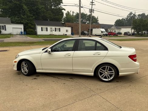 Used 2012 Mercedes-Benz C 300 4MATIC Sedan image 5