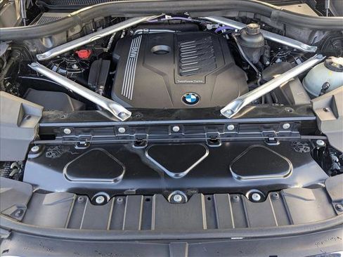 Used 2022 BMW X5 sDrive40i w/ M Sport Package image 23