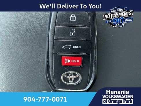 Used 2024 Toyota Corolla XSE FWD image 36