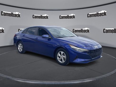 Certified 2023 Hyundai Elantra SE FWD image 1