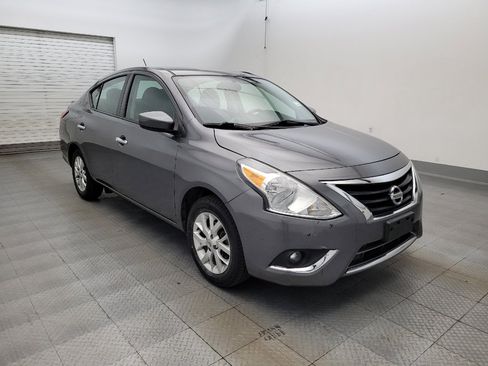 Used 2018 Nissan Versa SV w/ SV Special Edition Package FWD image 13