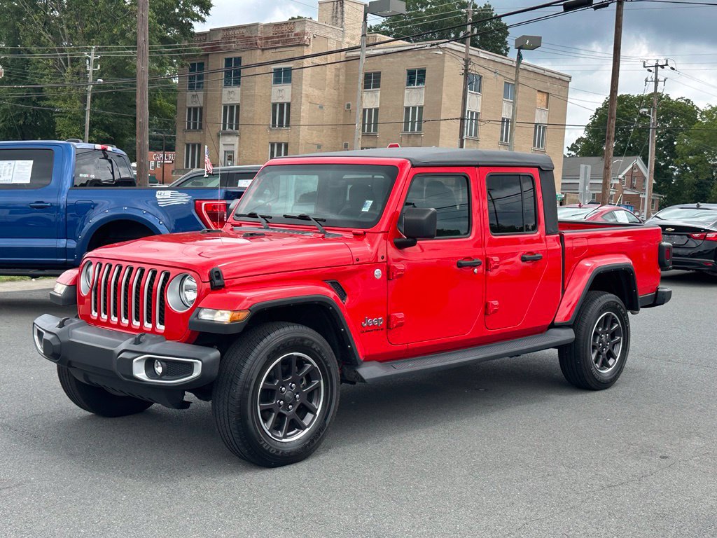 Used 2023 Jeep Gladiator Overland AWD/4WD image 2