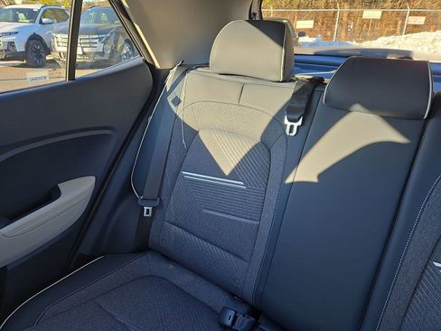 Certified 2025 Hyundai Venue Limited image 12