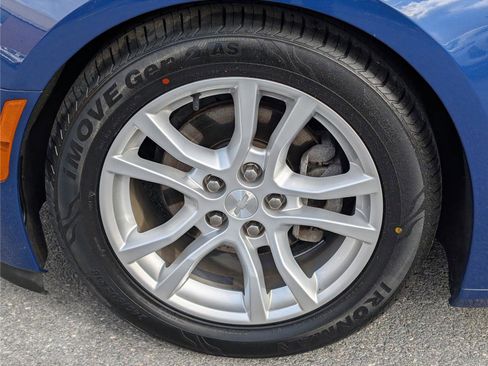 Used 2019 Chevrolet Camaro LS image 10