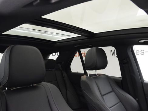 Used 2022 Mercedes-Benz GLE 450 4MATIC image 17