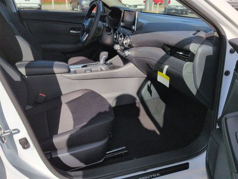 New 2025 Nissan Sentra SV w/ All-Weather Package image 19