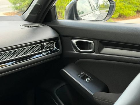 Used 2022 Honda Civic Sport image 35