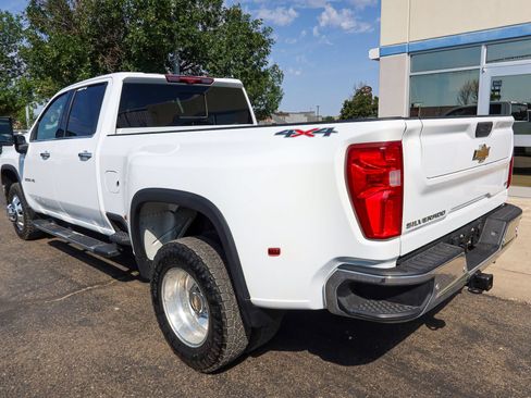 Used 2024 Chevrolet Silverado 3500 LTZ w/ LTZ Convenience Package AWD/4WD image 11