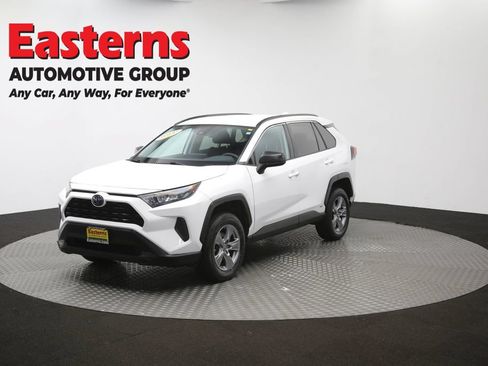 Used 2022 Toyota RAV4 LE AWD/4WD image 56