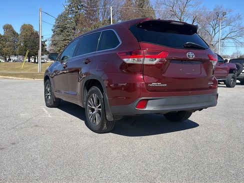 Used 2017 Toyota Highlander Plus image 9