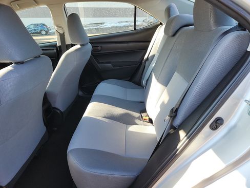 Used 2018 Toyota Corolla L image 22