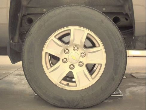 Used 2017 Chevrolet Silverado 1500 LT w/ All Star Edition image 14